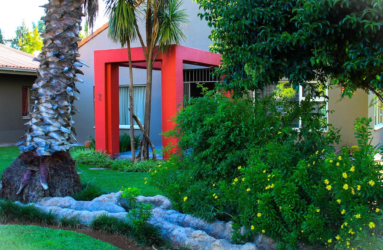 La Rose Douglas Guesthouse No Loadshedding מראה חיצוני תמונה